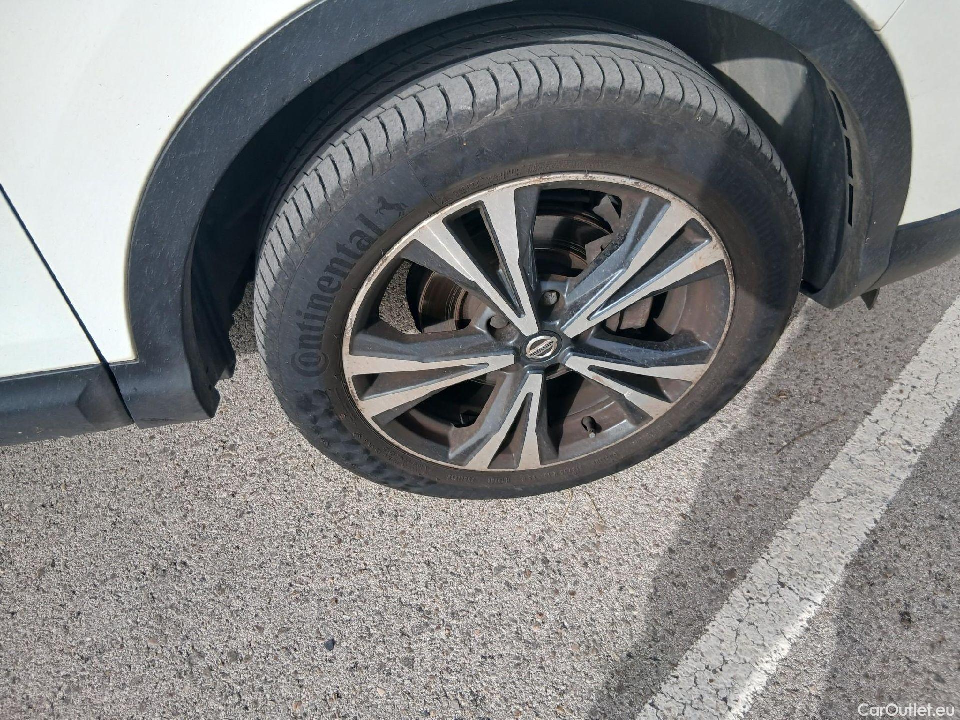  Nissan  Qashqai NISSAN  / 2017 / 5P / todoterreno dCi 150CV (110kW) N-CONNECTA (AC) #38