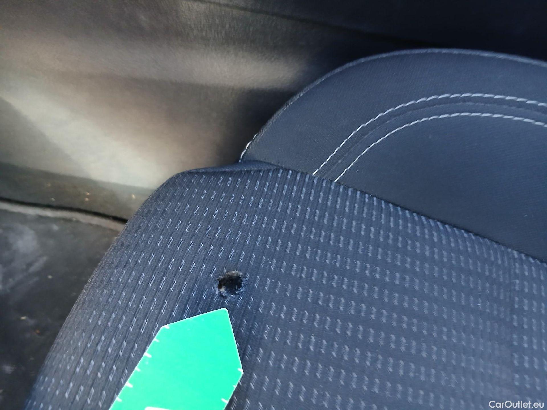  Nissan  Qashqai NISSAN  / 2021 / 5P / todoterreno DIG-T 103kW (140CV) mHEV 4x2 Acenta #1