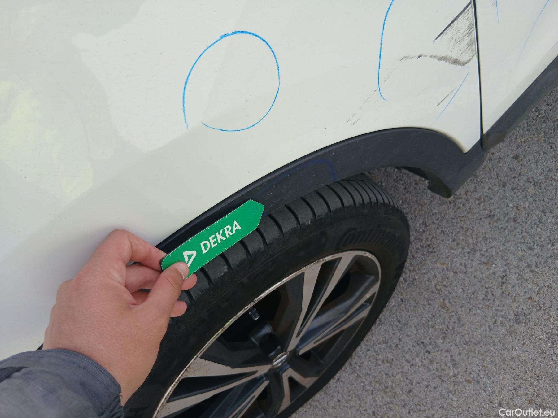  Nissan  Qashqai NISSAN  / 2017 / 5P / todoterreno dCi 150CV (110kW) N-CONNECTA (AC) #3