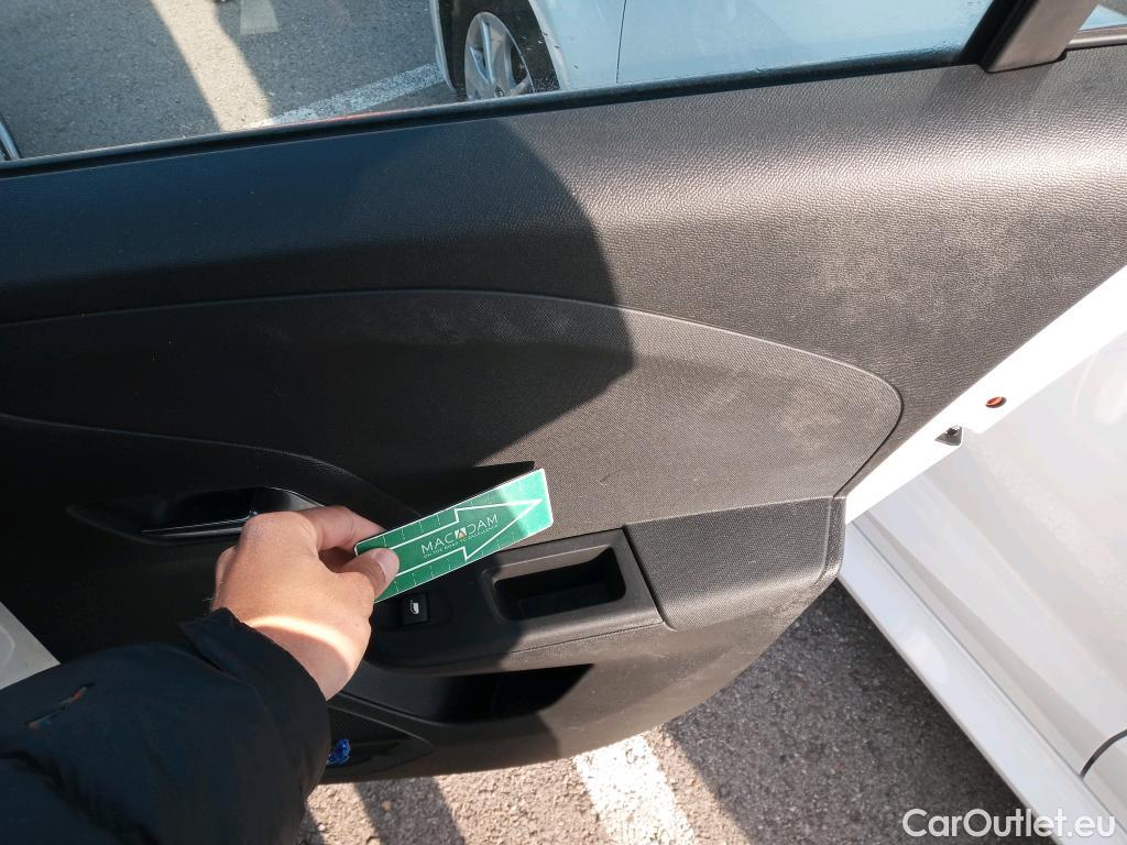  Opel  Corsa OPEL  1.2T XHL 74kW (100CV) Elegance #24