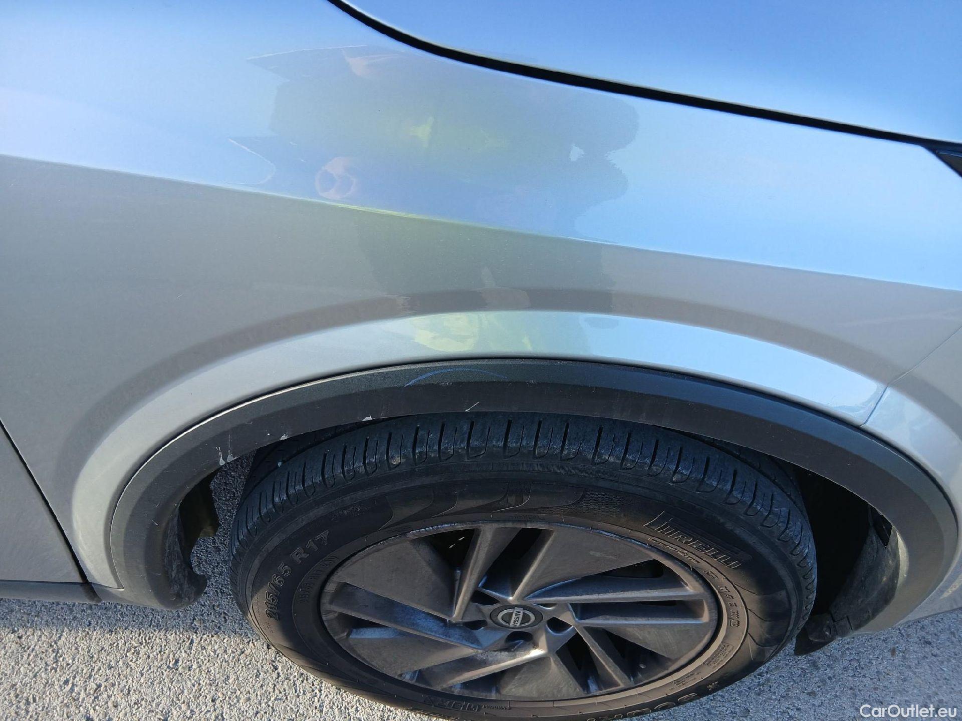  Nissan  Qashqai NISSAN  / 2021 / 5P / todoterreno DIG-T 103kW (140CV) mHEV 4x2 Acenta #29