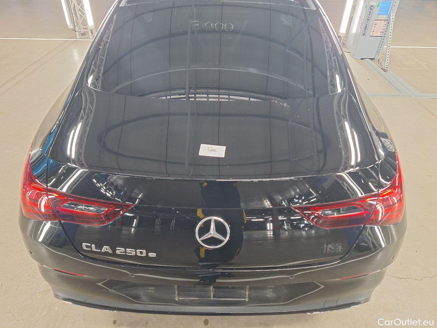  Mercedes  CLA-Klasse Mercedes, CLA FL'23 PHEV, Mercedes-Benz CLA CLA 250 e AMG Line 4d #26