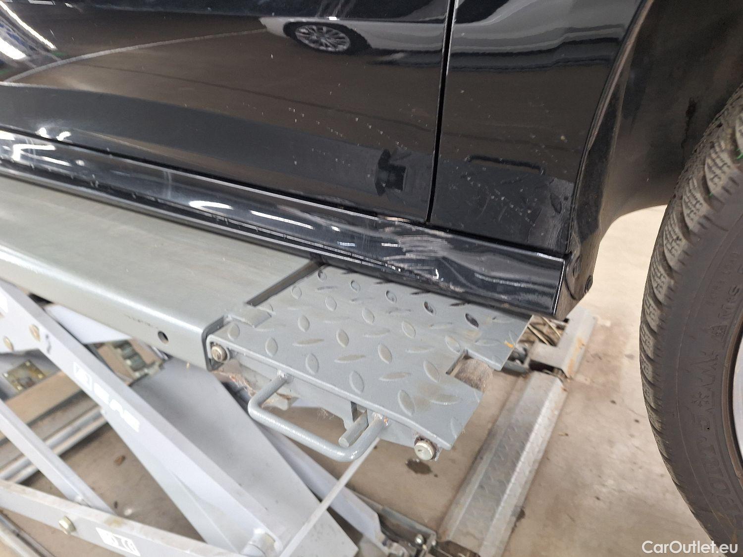  Mercedes  CLA-Klasse Mercedes, CLA FL'23 PHEV, Mercedes-Benz CLA CLA 250 e AMG Line 4d #24