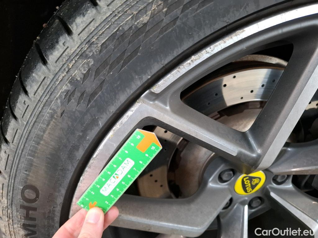  Land Rover  Discovery LOTUS Eletre / 2023 / 5P / SUV Eletre #9