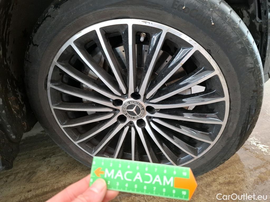  Mercedes  GLC MERCEDES-BENZ  / 2022 / 5P / SUV  400 e AMG Line 4MATIC #3