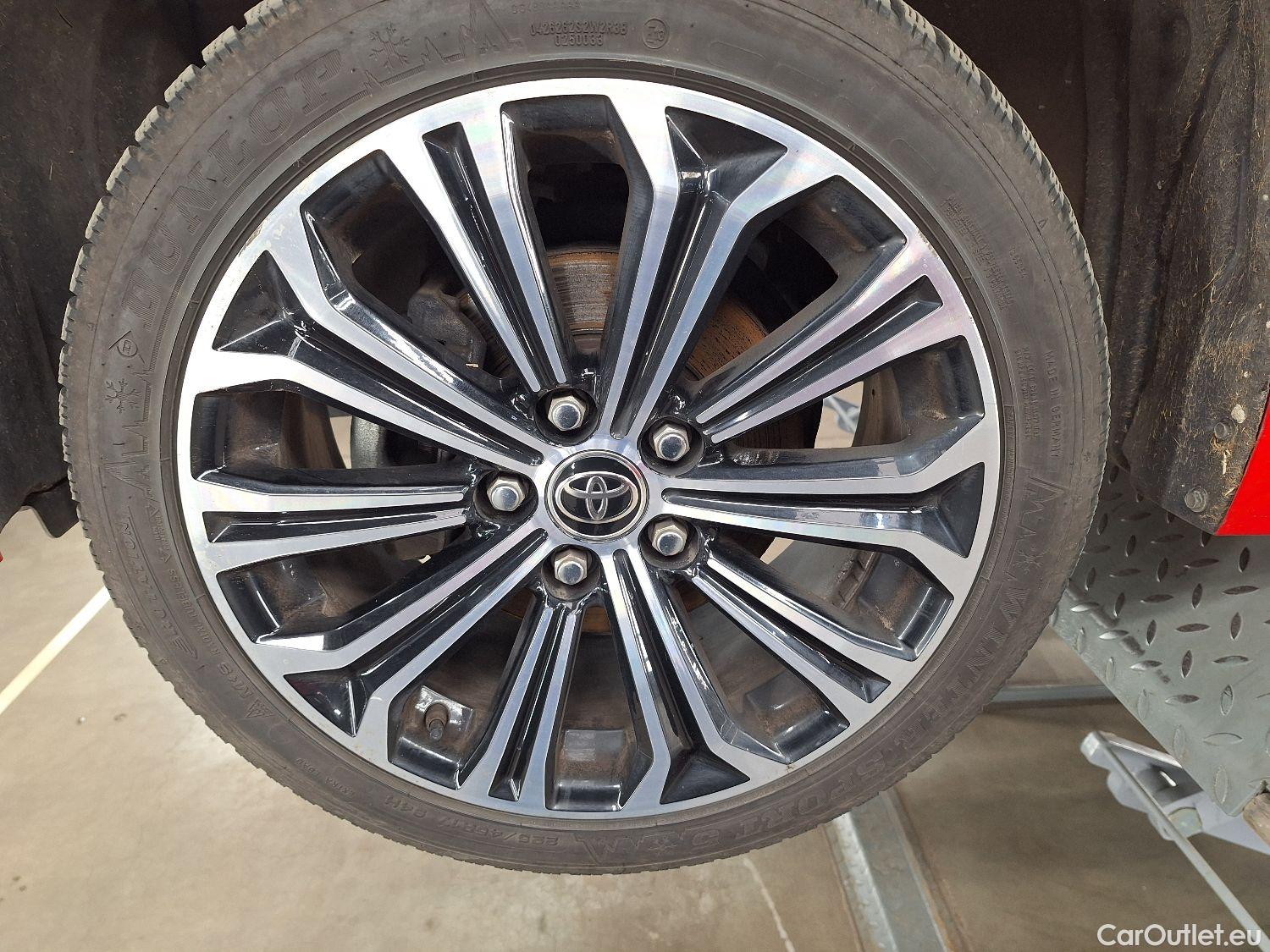  Toyota  Corolla Toyota,  TS '19, Toyota  Touring Sports 1.8 Hybrid Premium e #21