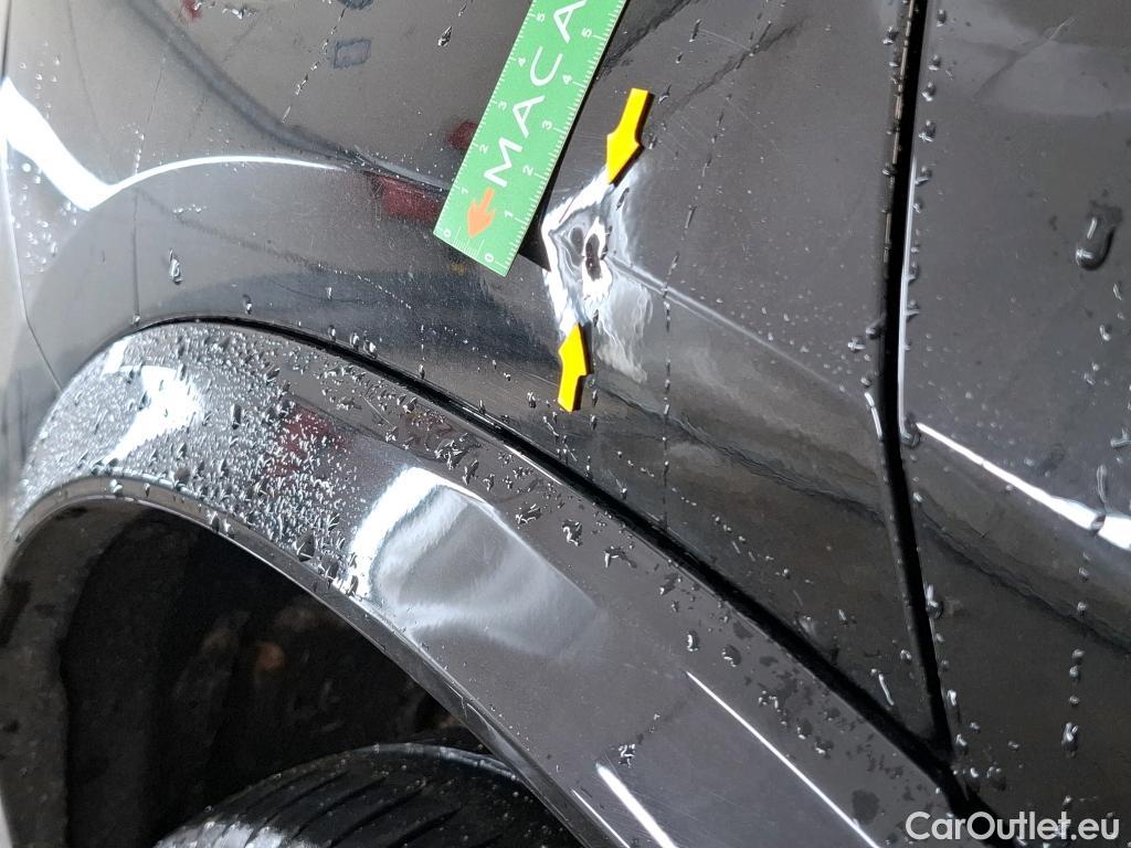  Mercedes  GLC MERCEDES-BENZ  / 2022 / 5P / SUV  400 e AMG Line 4MATIC #28