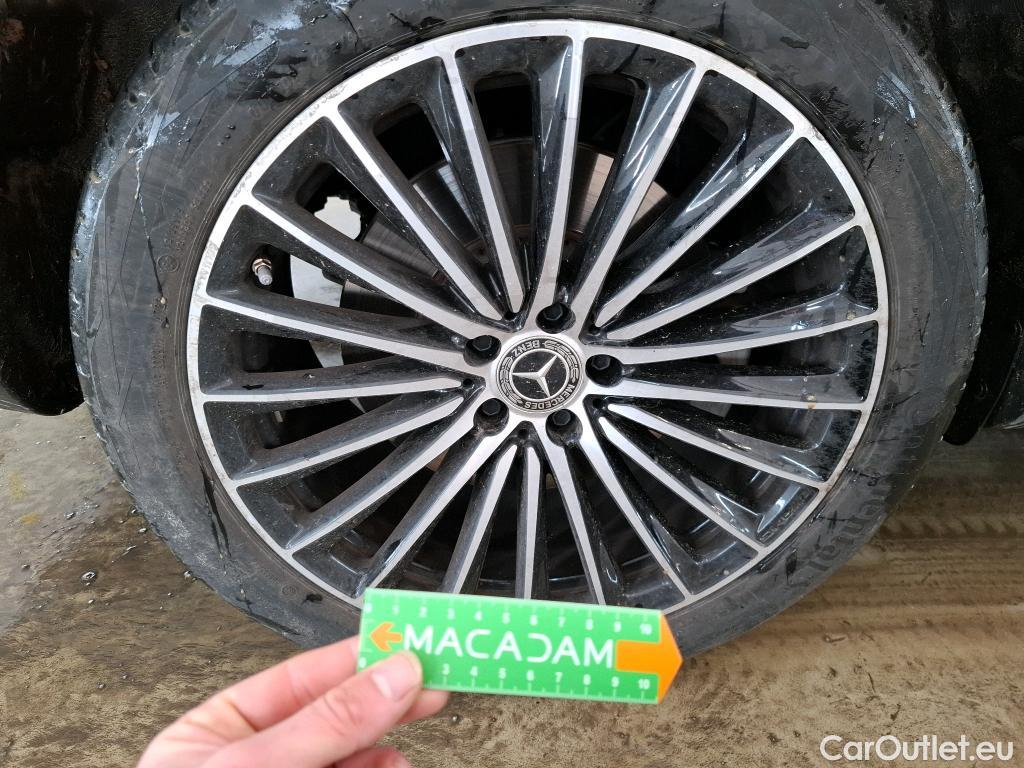  Mercedes  GLC MERCEDES-BENZ  / 2022 / 5P / SUV  400 e AMG Line 4MATIC #15