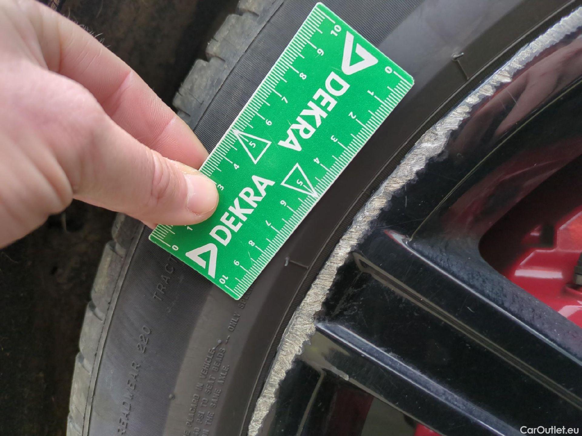  Land Rover  Range Rover Sport LAND ROVER  / 2017 / 5P / SUV P400e 2.0 PHEV 404ch HSE Dynamic Auto #24