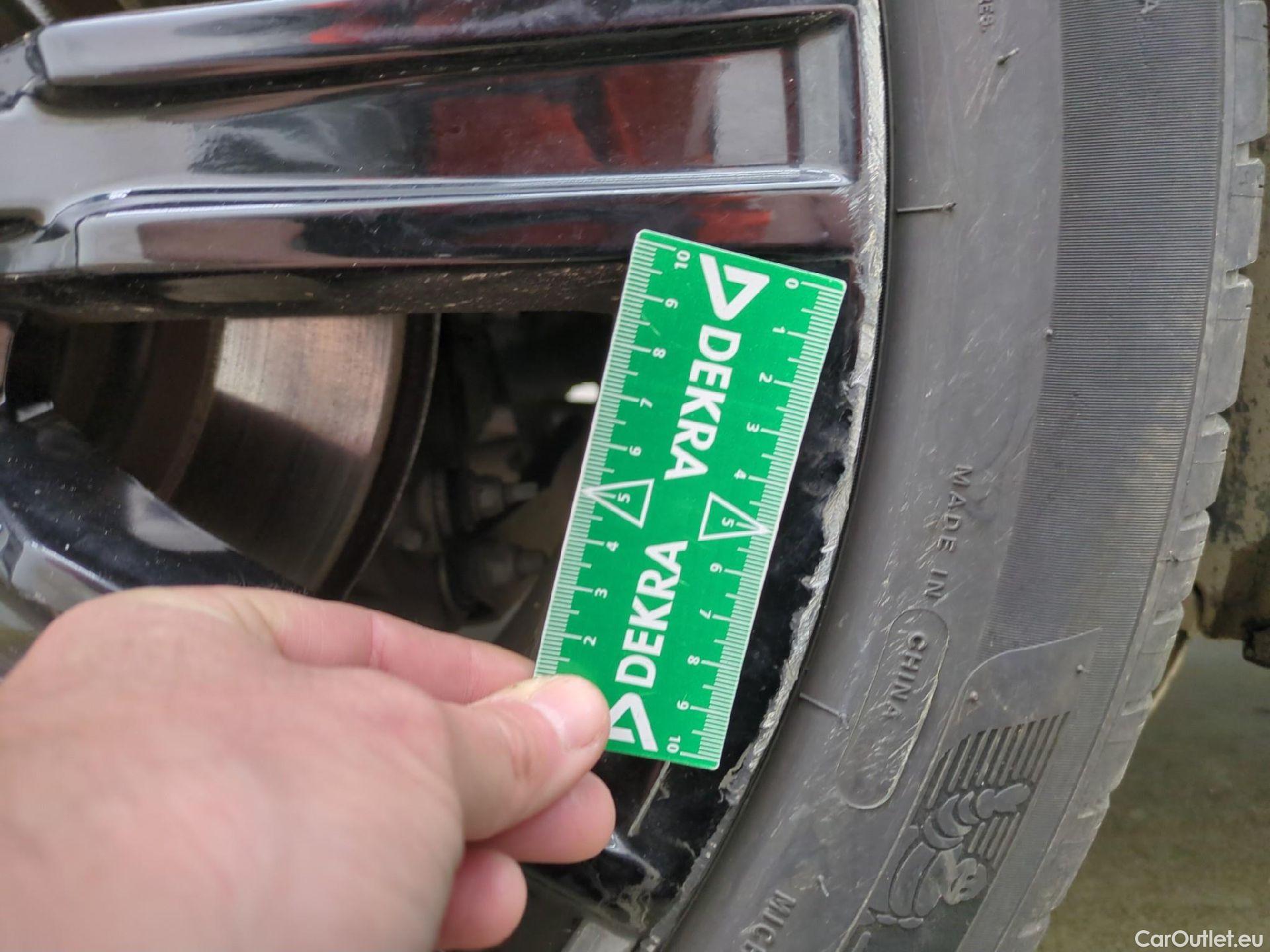  Land Rover  Range Rover Sport LAND ROVER  / 2017 / 5P / SUV P400e 2.0 PHEV 404ch HSE Dynamic Auto #17