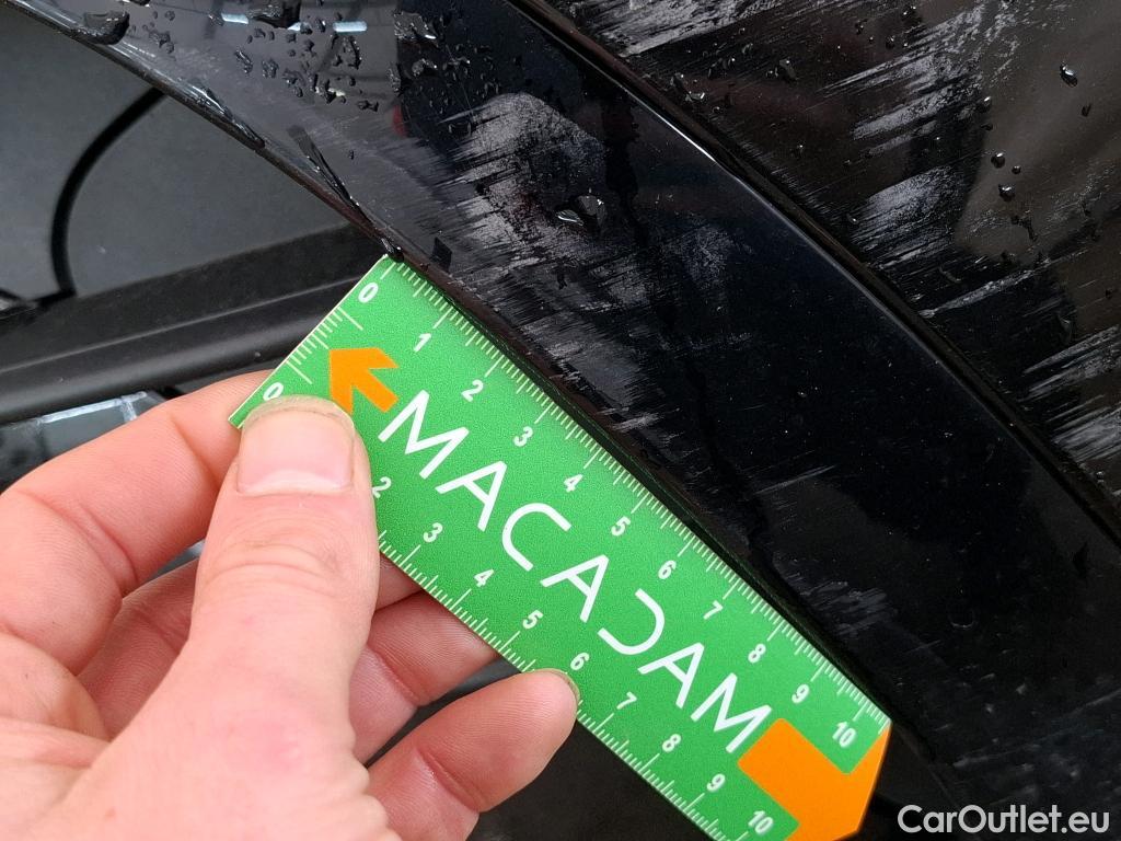  Mercedes  GLC MERCEDES-BENZ  / 2022 / 5P / SUV  400 e AMG Line 4MATIC #35