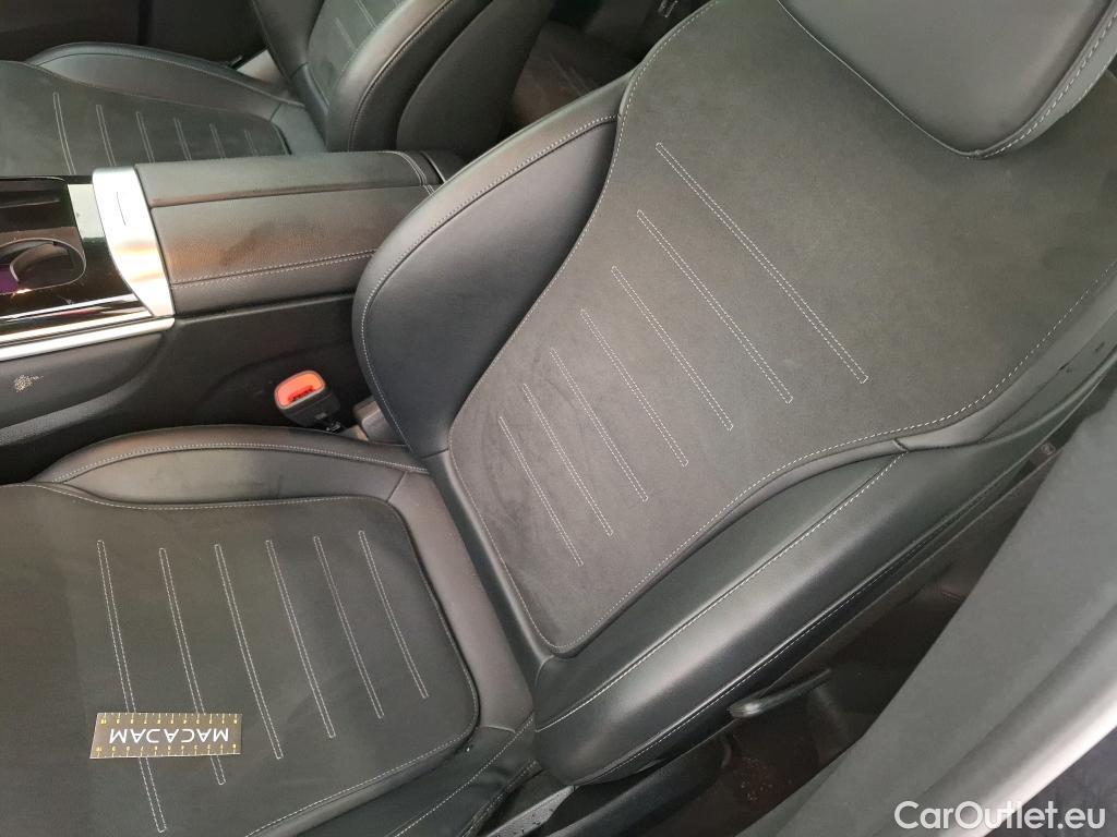  Mercedes  GLC MERCEDES-BENZ  / 2022 / 5P / SUV  300 e AMG Line 4MATIC #12