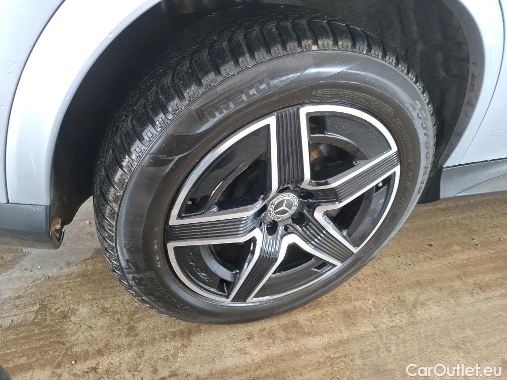  Mercedes  G-Klasee MERCEDES-BENZ GLC Coupe / 2023 / 5P / Coupé GLC 400 e AMG Line 4MATIC #3