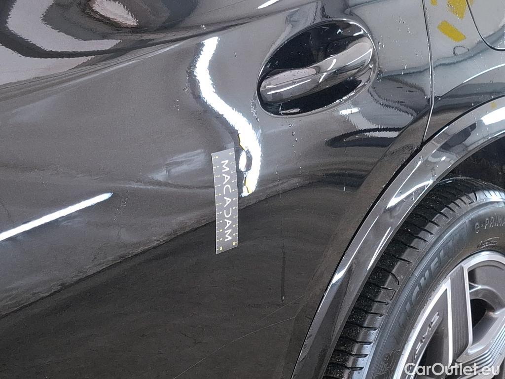  Mercedes  GLC MERCEDES-BENZ  / 2022 / 5P / SUV  300 e AMG Line 4MATIC #10