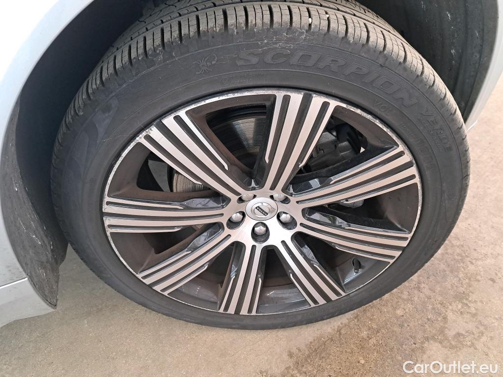  Volvo  XC90 VOLVO  / 2019 / 5P / SUV Recharge T8 AWD GT 8 Inscription Luxe #29