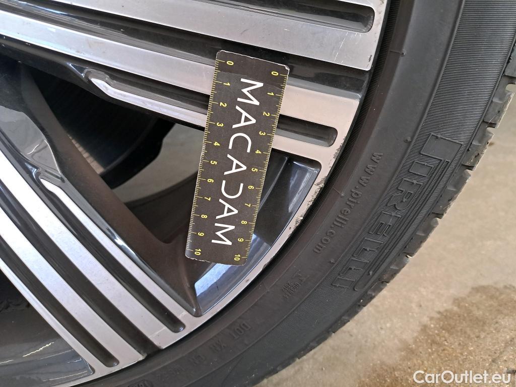  Volvo  XC90 VOLVO  / 2019 / 5P / SUV Recharge T8 AWD GT 8 Inscription Luxe #36