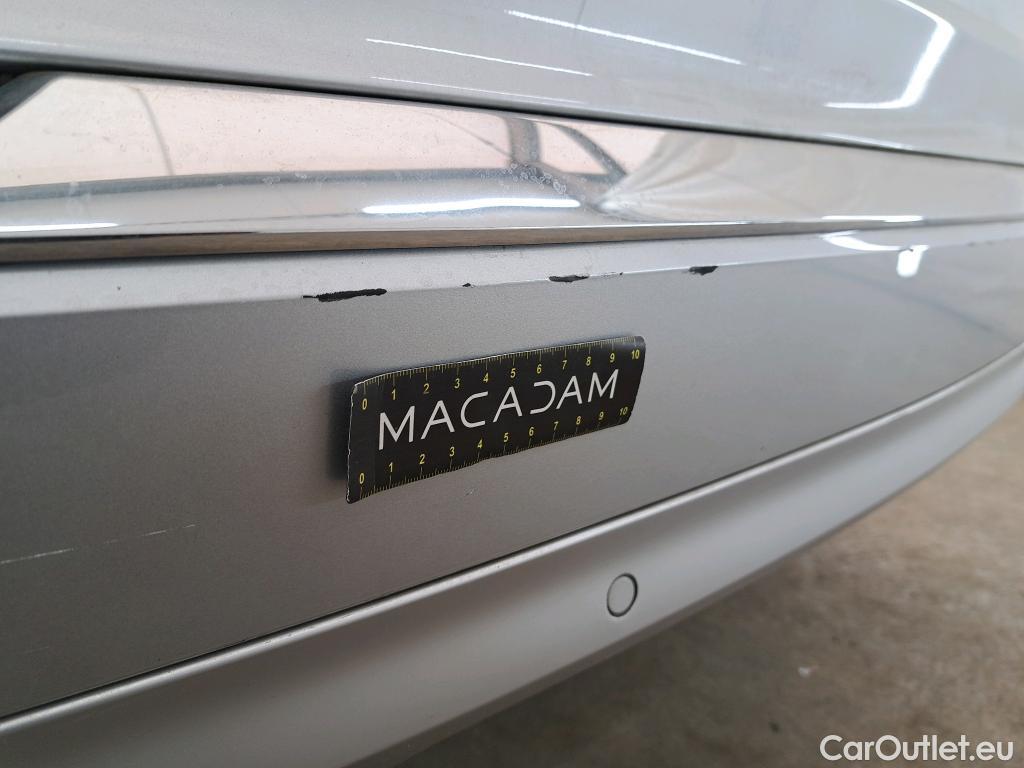  Volvo  XC90 VOLVO  / 2019 / 5P / SUV Recharge T8 AWD GT 8 Inscription Luxe #13