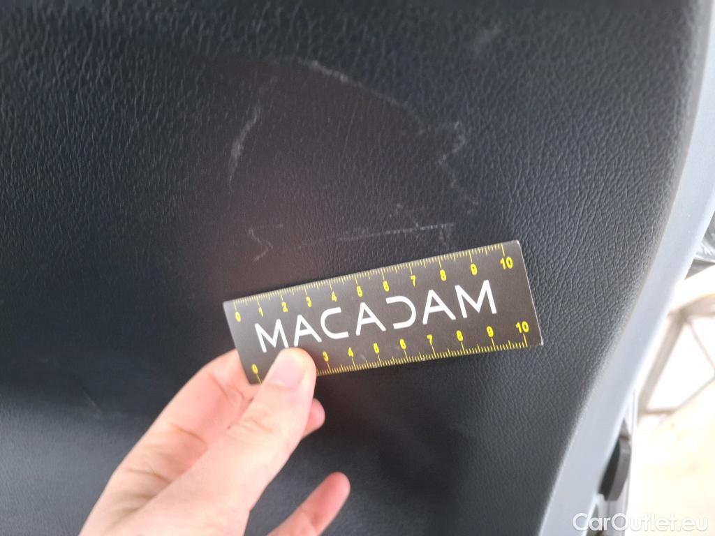  Mercedes  G-Klasee MERCEDES-BENZ GLC Coupe / 2023 / 5P / Coupé GLC 400 e AMG Line 4MATIC #9