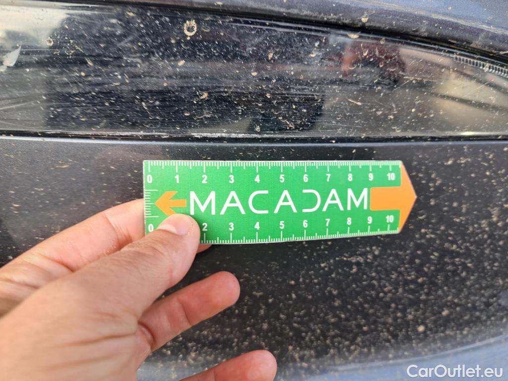  Land Rover  Discovery TESLA Model S / 2021 / 5P / Berline Tri-Motor Plaid AWD #24