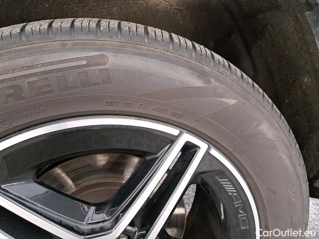  Mercedes  G-Klasee MERCEDES-BENZ GLE Coupe / 2020 / 5P / SUV GLE 350 de 4MATIC AMG Line Coupé #17