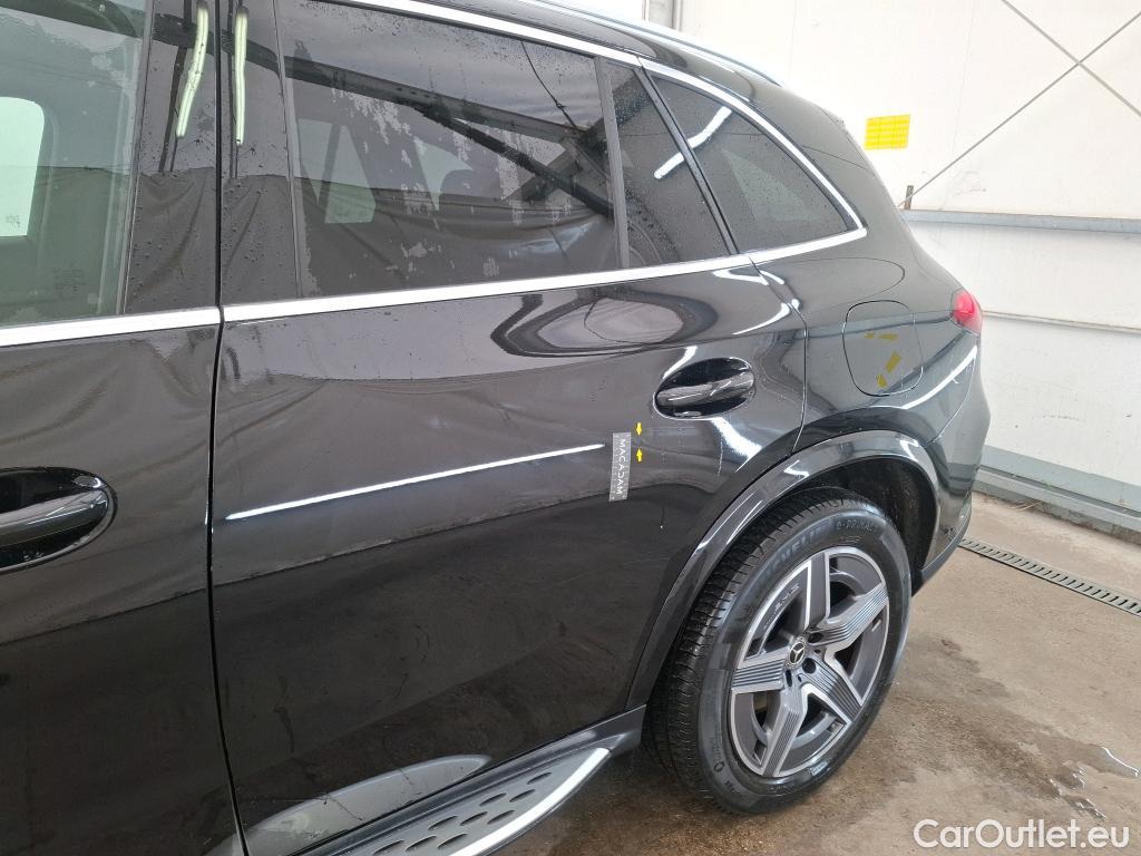  Mercedes  GLC MERCEDES-BENZ  / 2022 / 5P / SUV  300 e AMG Line 4MATIC #8