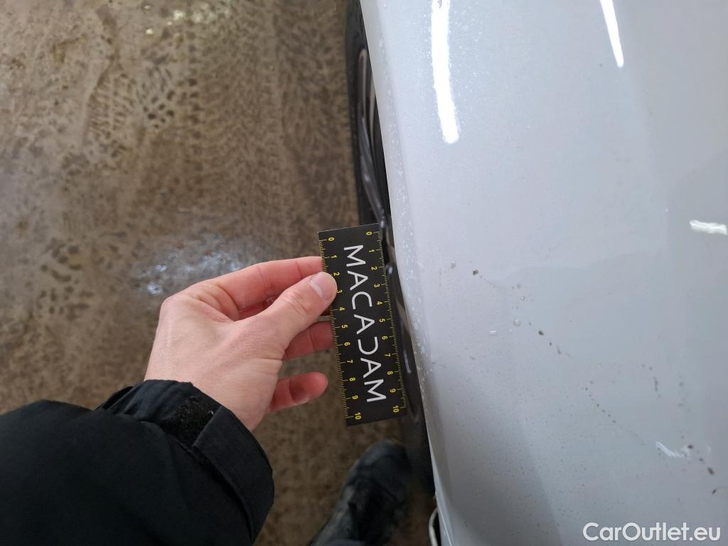  Mercedes  A-Klasse MERCEDES-BENZ Classe A Berline / 2022 / 4P / Berline A 250 e Business Line 7G-DCT #2