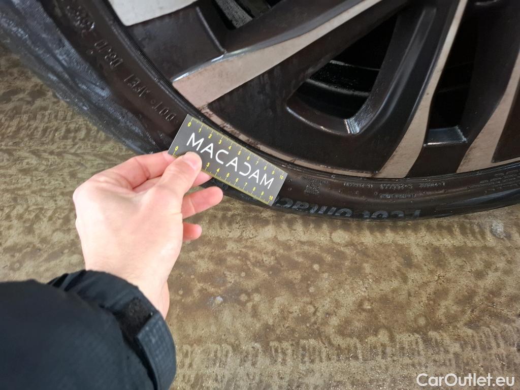  Mercedes  A-Klasse MERCEDES-BENZ Classe A Berline / 2022 / 4P / Berline A 250 e Business Line 7G-DCT #27