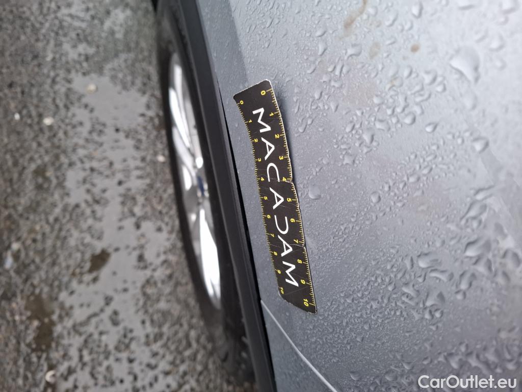  Ford  Kuga FORD  / 2019 / 5P / SUV 2.5 190 hybrid Flexifuel Pshift Titanium #26