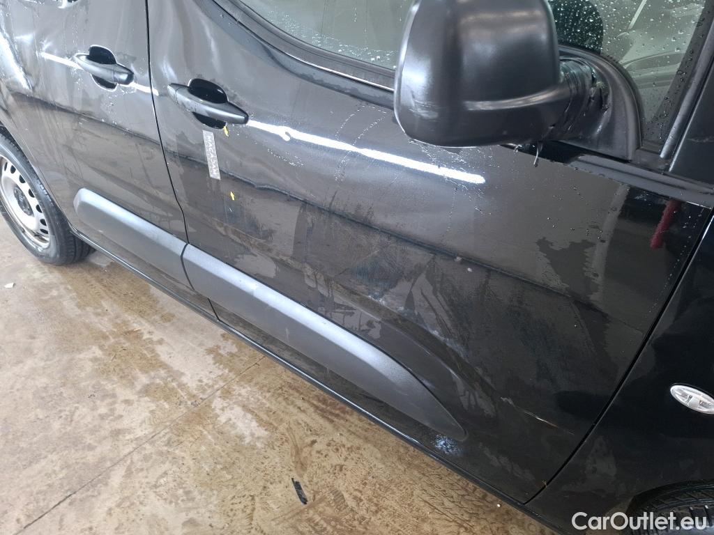  Citroen  Berlingo  Fourgon Club M 1000 1.5 BlueHDi 130CV BVA8 E6dT #26