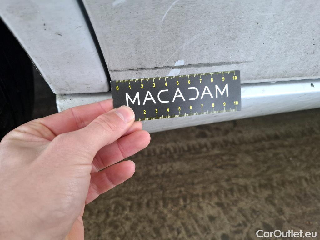  Mercedes  A-Klasse MERCEDES-BENZ Classe A Berline / 2022 / 4P / Berline A 250 e Business Line 7G-DCT #6