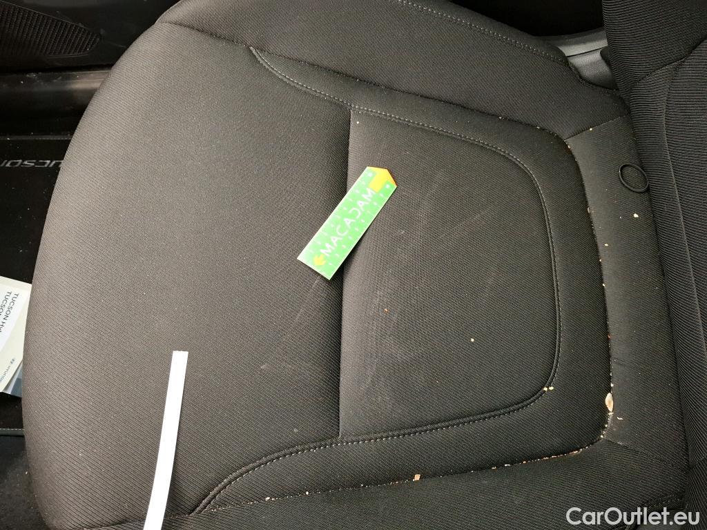  Hyundai  Tucson HYUNDAI  / 2020 / 5P / SUV 1.6 HYBRID 230 CREATIVE #23