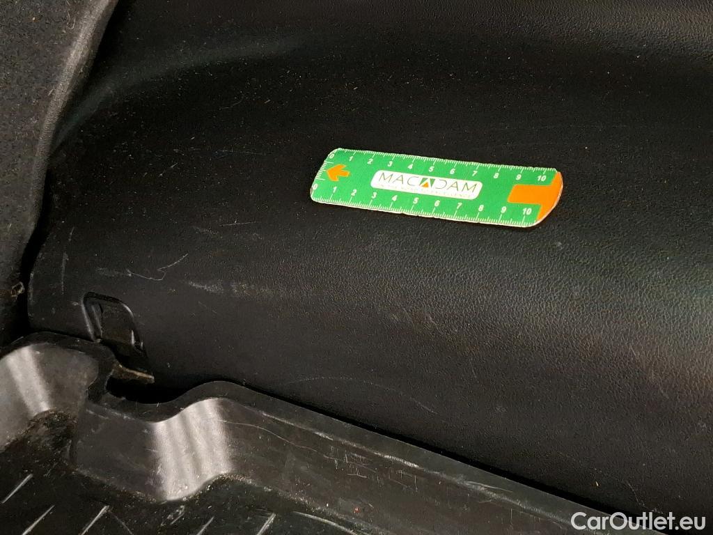  Hyundai  Tucson HYUNDAI  / 2020 / 5P / SUV 1.6 PHEV 265 HTRAC CREATIVE 4WD AUTO #25