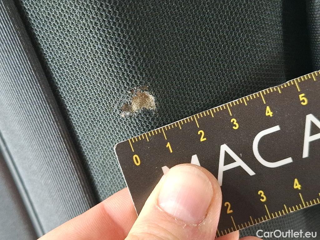  Mercedes  G-Klasee MERCEDES-BENZ GLC / 2019 / 5P / SUV GLC 300 e Business Line 4Matic #2