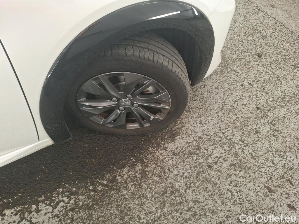  Peugeot  208  (e-) Active Business 50kWh BVA #26