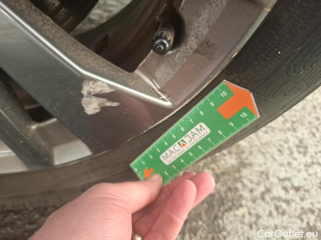  Peugeot  208  (e-) Active Business 50kWh BVA #29