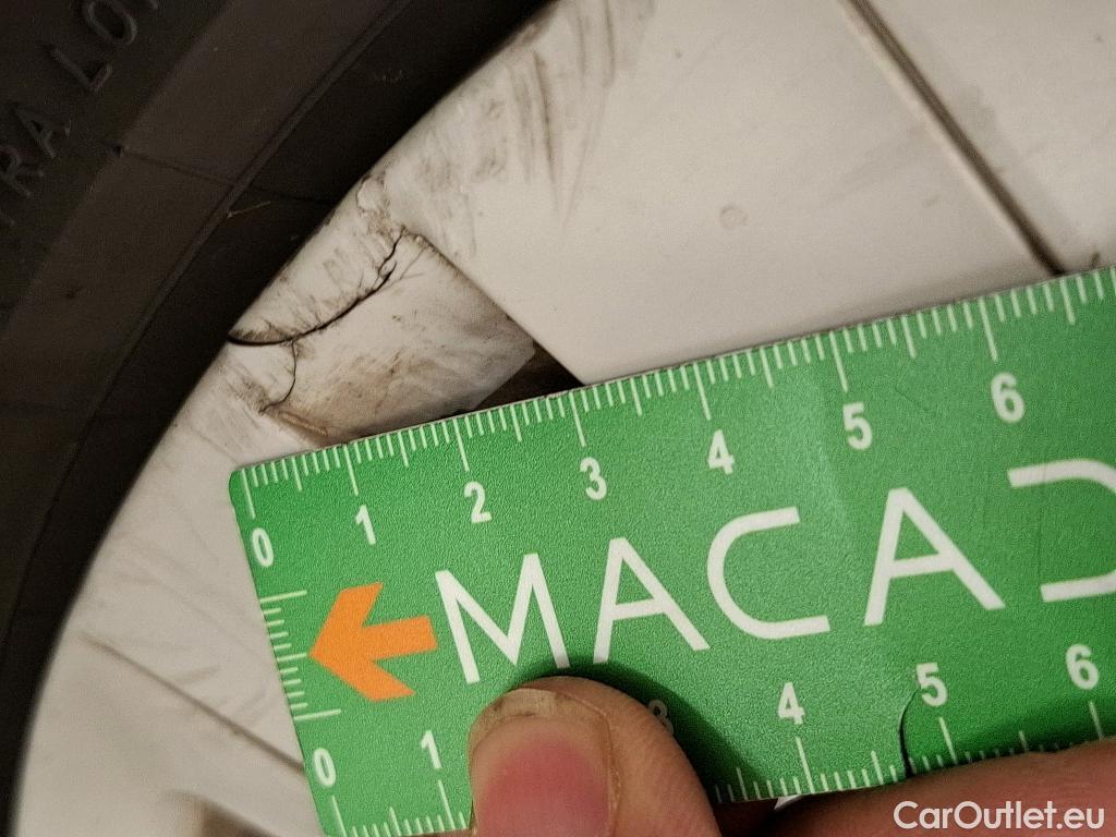  Peugeot  208  Allure Business 1.2 PureTech 110CV BVM6 E6dT #31