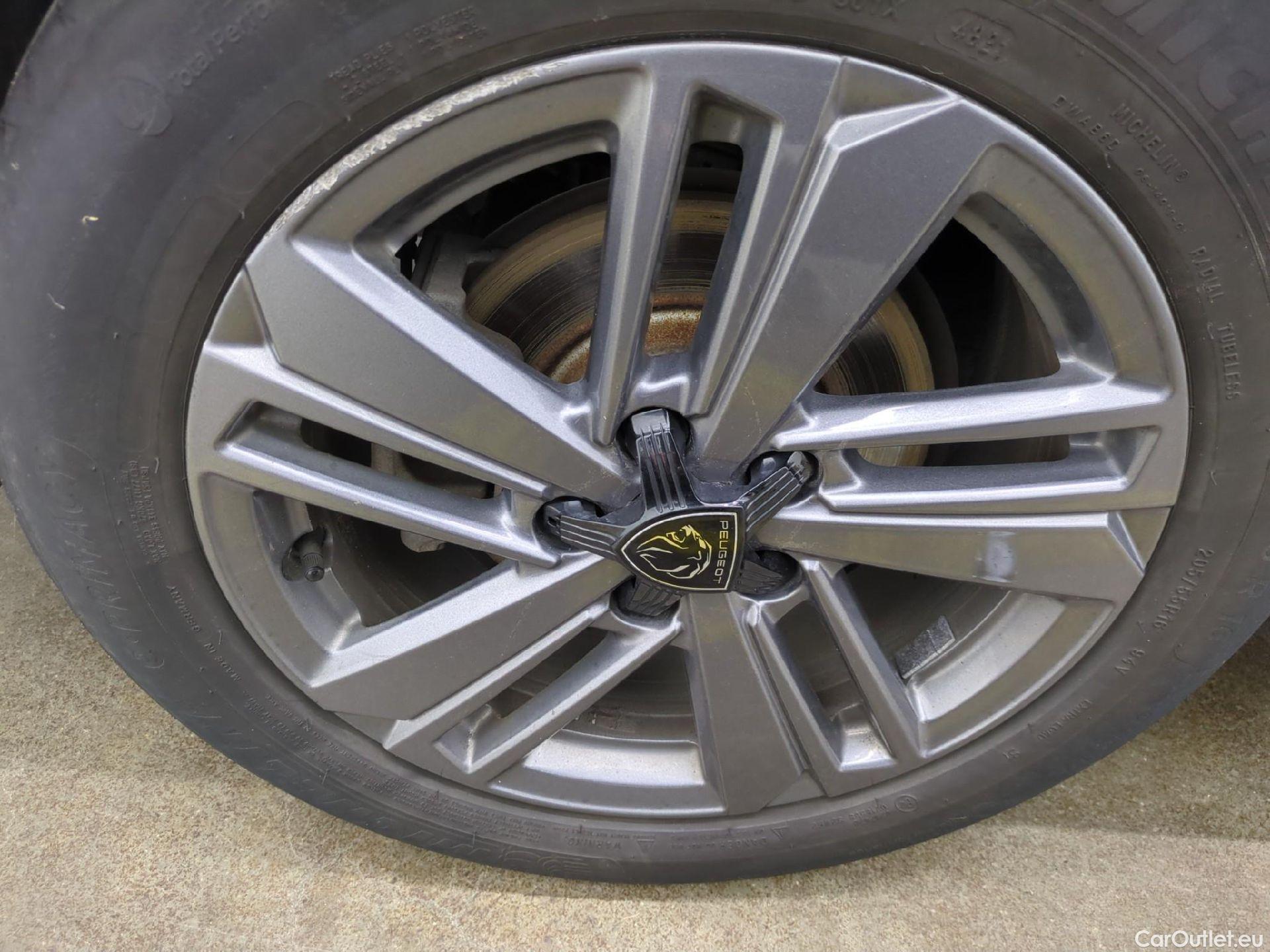  Peugeot  308 PEUGEOT  SW / 2021 / 5P / Break BlueHDi 130 EAT8 ACTIVE PACK #16