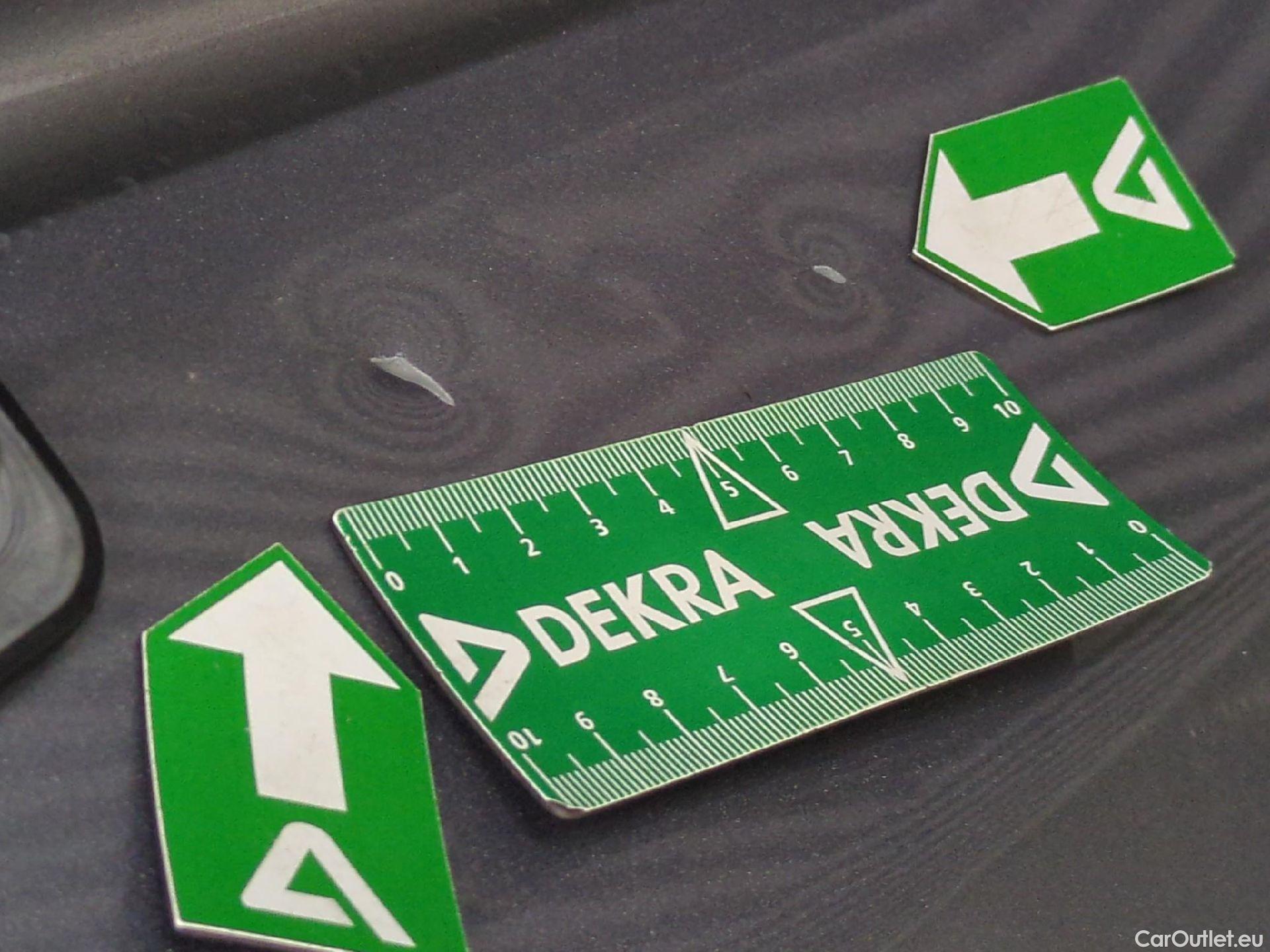  Peugeot  308 PEUGEOT  SW / 2021 / 5P / Break BlueHDi 130 EAT8 ACTIVE PACK #18