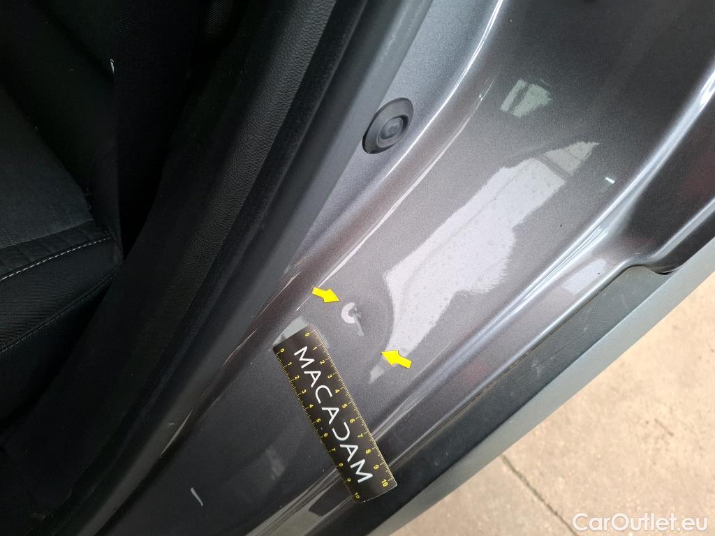  Renault  Captur  II Evolution 1.6 E-TECH Hybrid 145CV BVA6 E6d #11