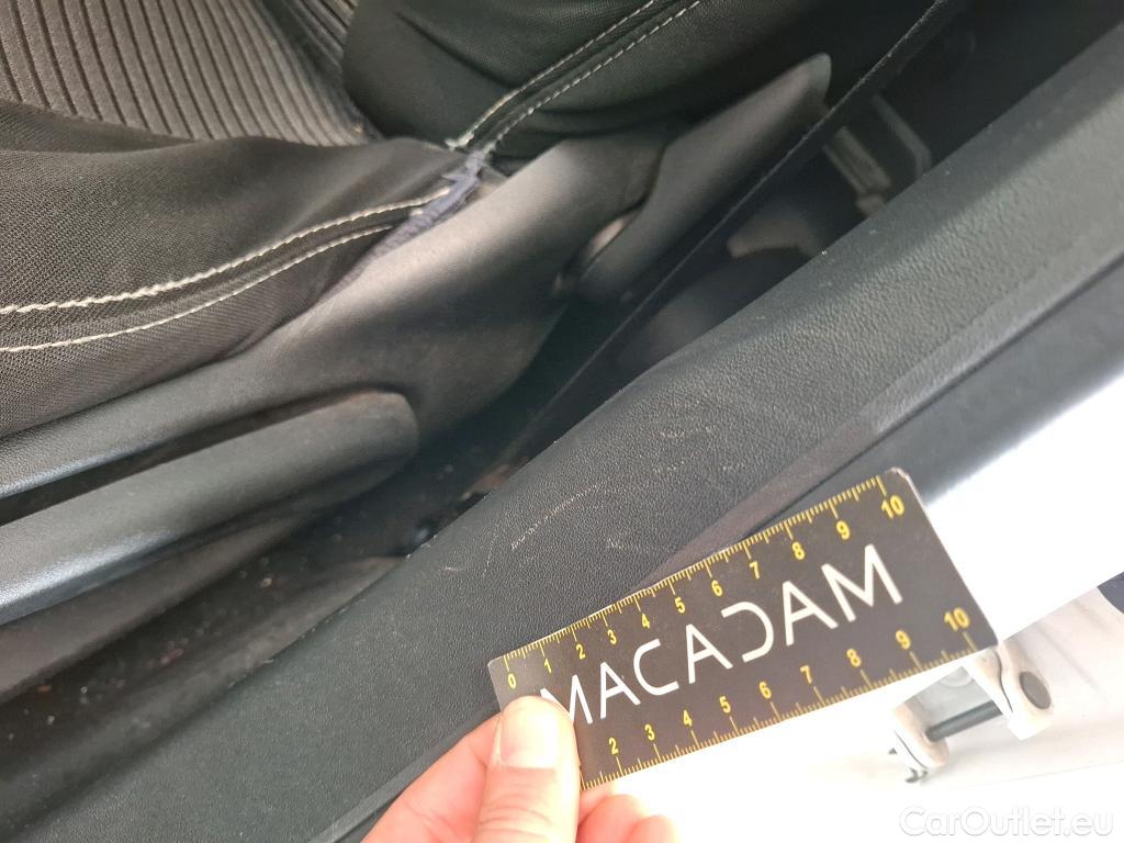  Peugeot  208  Affaire Pro 1.6 HDi 75CV BVM5 E6 #16