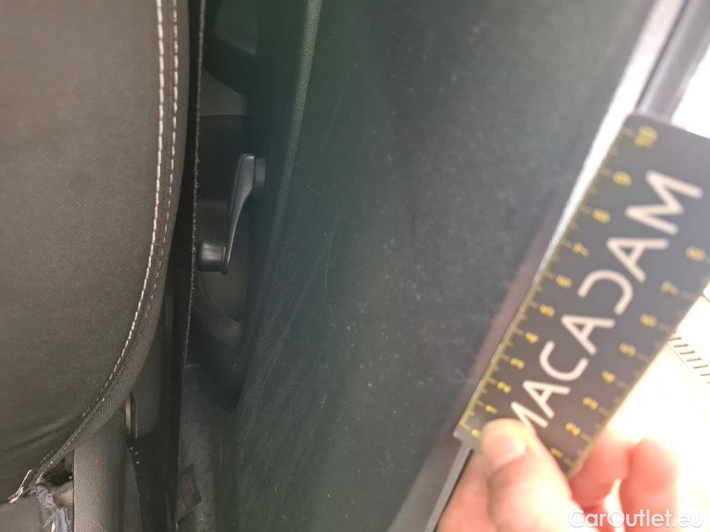  Peugeot  208  Affaire Pro 1.6 HDi 75CV BVM5 E6 #17