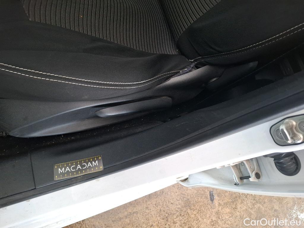  Peugeot  208  Affaire Pro 1.6 HDi 75CV BVM5 E6 #15