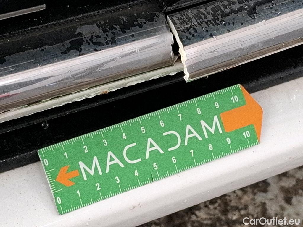  Peugeot  208  Allure Business 1.2 PureTech 110CV BVM6 E6dT #3