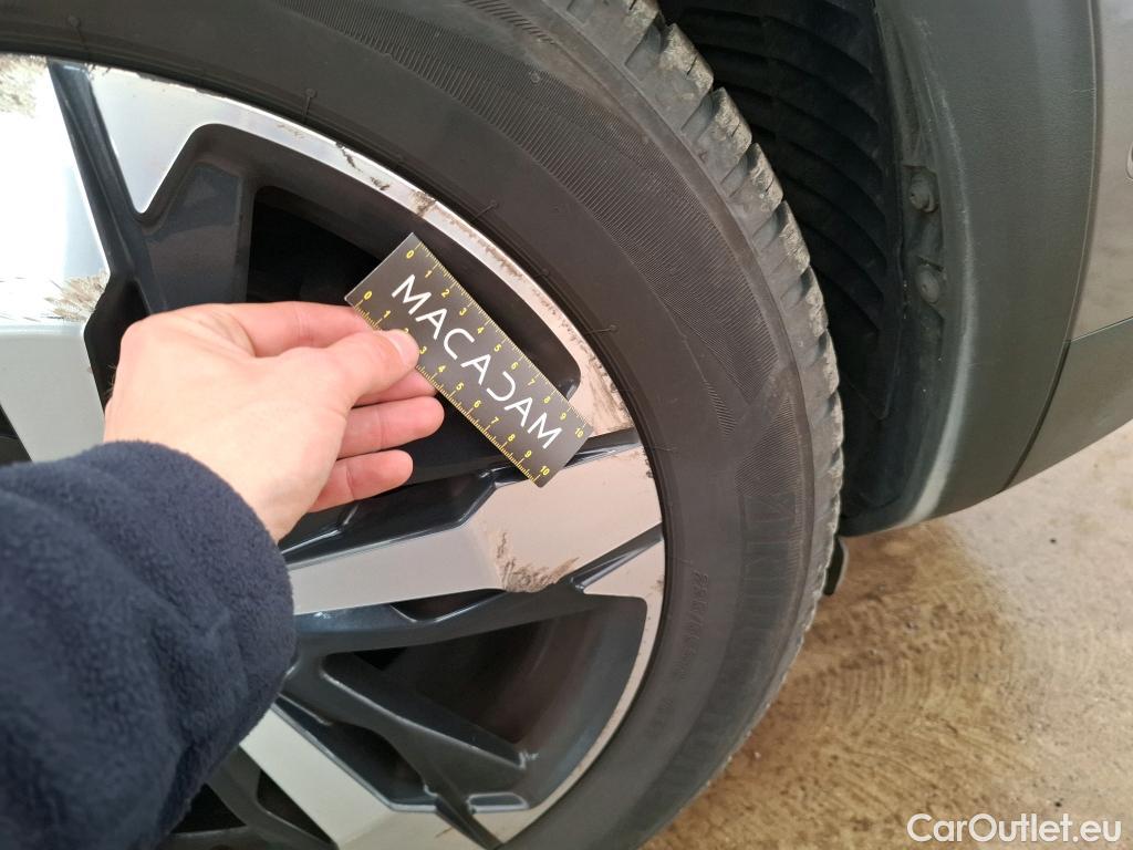  Peugeot  5008  Allure 1.5 HDi 130CV BVA8 7 Sieges E6d #14