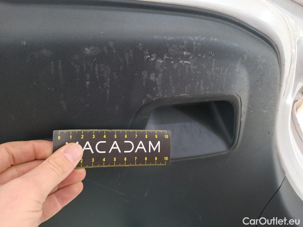  Peugeot  208  Affaire Pro 1.6 HDi 75CV BVM5 E6 #22