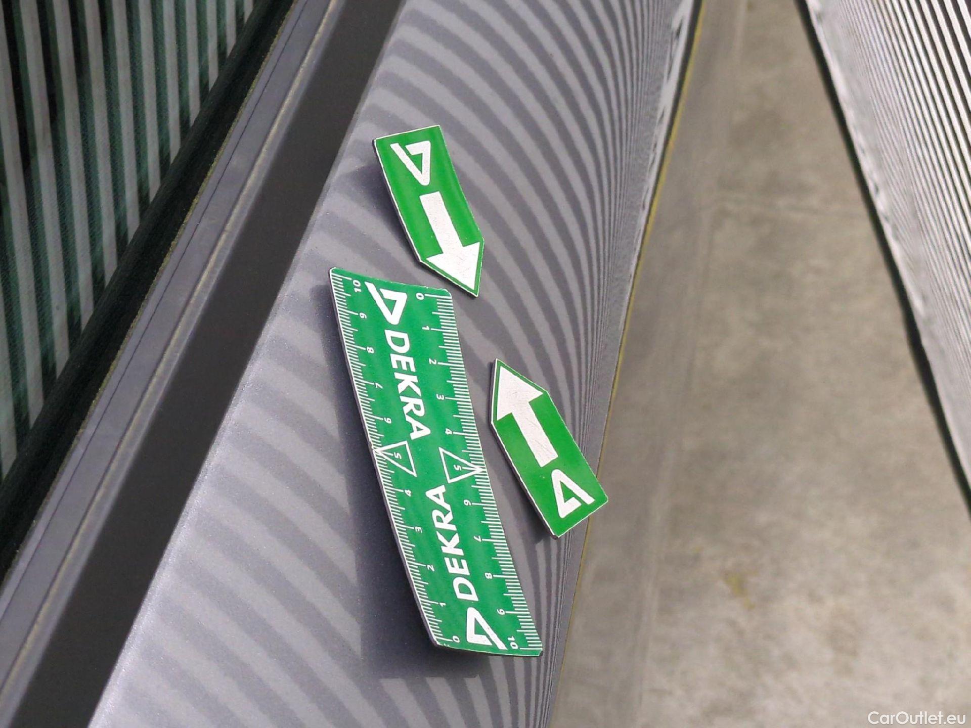  Peugeot  308 PEUGEOT  SW / 2021 / 5P / Break BlueHDi 130 EAT8 ACTIVE PACK #45