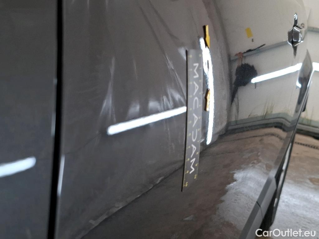  Toyota  C-HR TOYOTA  / 2016 / 5P / SUV 1.8 Hybride 122 Dynamic Business Beyond #15