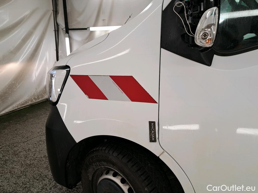  Renault  Master  Fourgon L2H2 3 5 Grand Confort dCi 135CV BVM6 E6dT #38