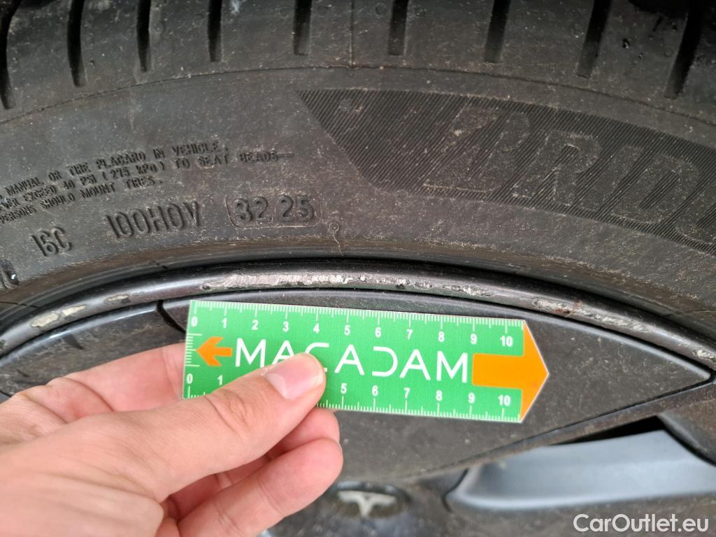  Tesla  Model 3 TESLA  / 2018 / 4P / Berline Grande Autonomie Dual Motor AWD #9