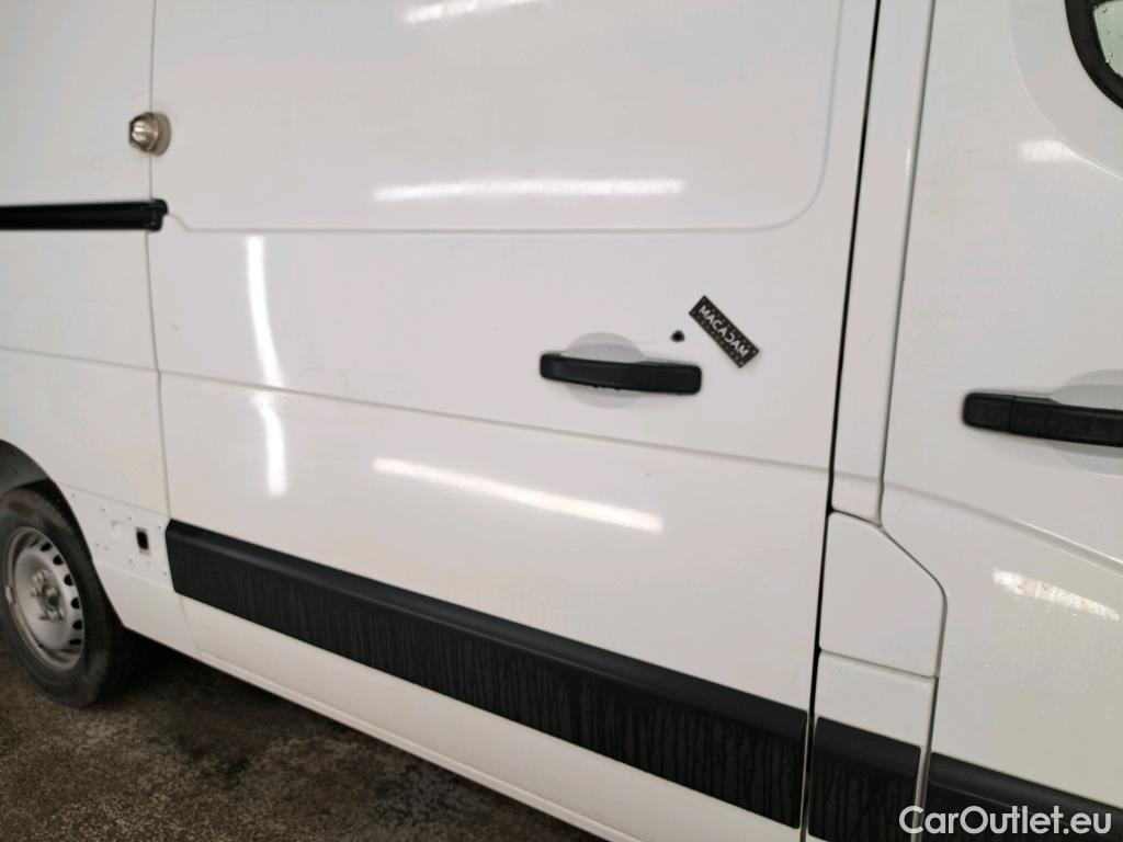  Renault  Master  Fourgon L2H2 3 5 Grand Confort dCi 135CV BVM6 E6dT #11